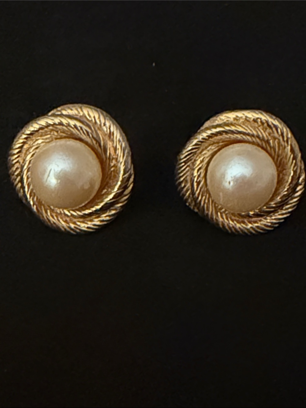 Vintage Monet Earrings - Pearl & Gold Fill Studs